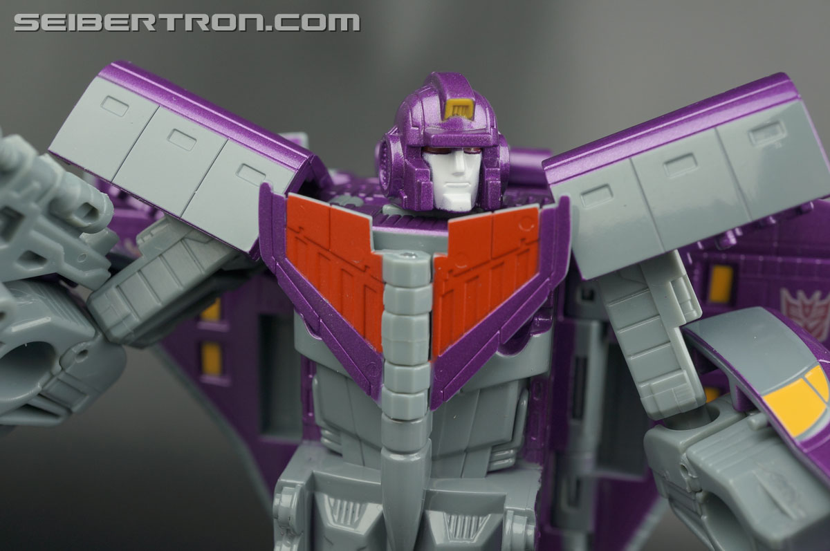 Transformers Generations Astrotrain (Image #89 of 106)