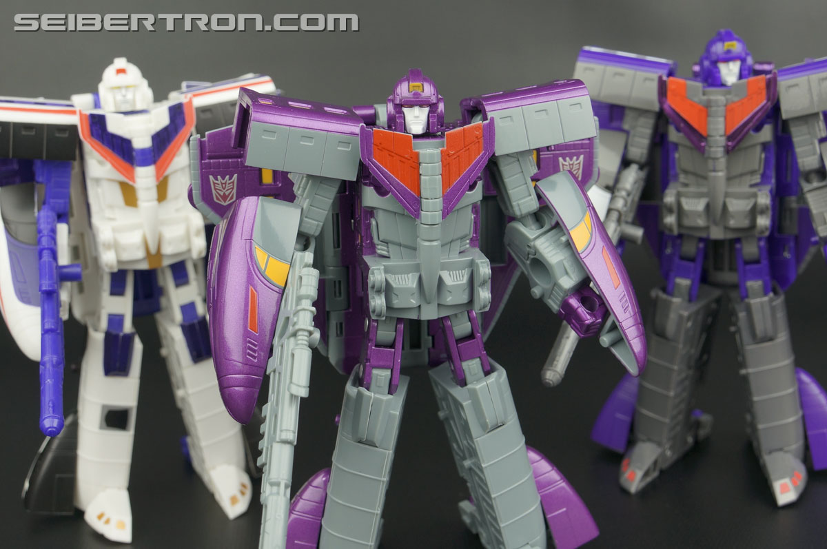 Transformers Generations Astrotrain (Image #99 of 106)