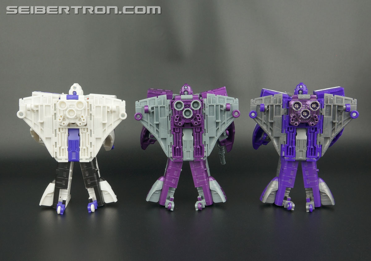 Transformers Generations Astrotrain (Image #102 of 106)
