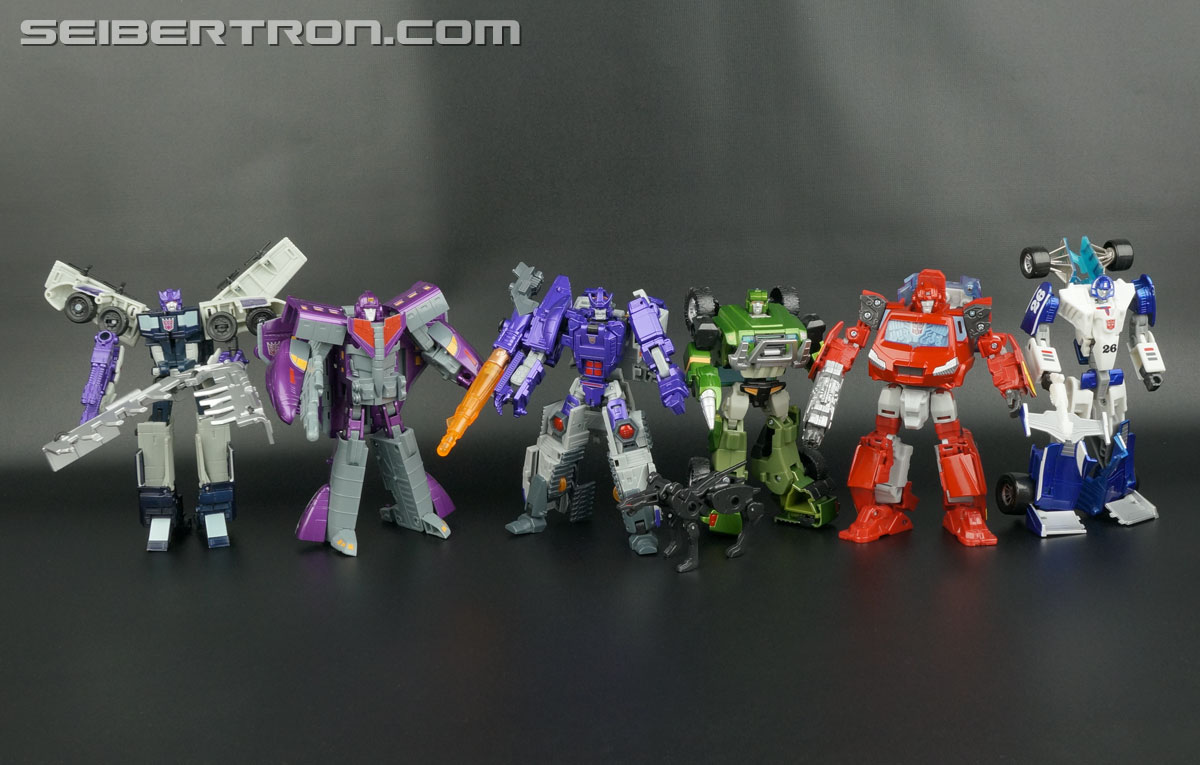 Transformers Generations Astrotrain (Image #105 of 106)