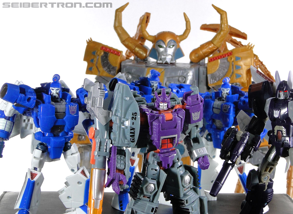 Transformers Generations Unicron (25th Anniversary) (Universal Dominator Unicron) (Image #260 of 262)