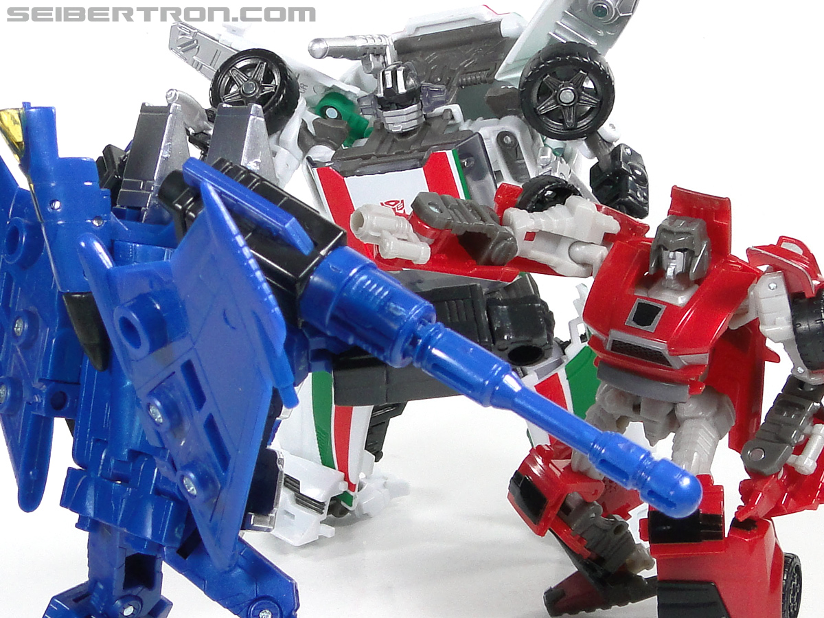 Transformers Generations Wheeljack (Image #199 of 222)