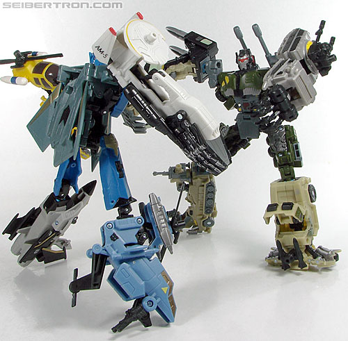 Transformers Power Core Combiners Bombshock with Combaticons (Image #149 of 151)