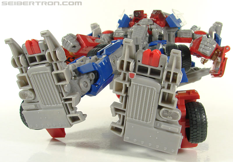 Transformers Hunt For The Decepticons Optimus Prime (Battle Hooks) (Image #82 of 140)