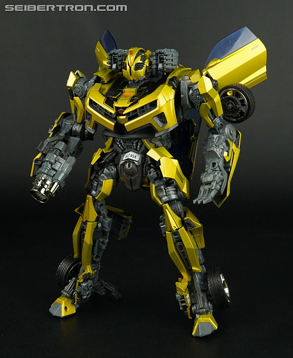 Transformers Hunt For The Decepticons Battle Ops Bumblebee (Costco) (Image #141 of 159)