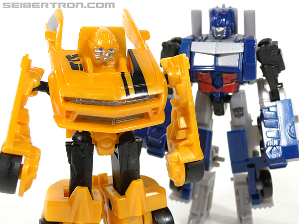 Transformers Hunt For The Decepticons Cyberfire Bumblebee (Image #71 of 90)