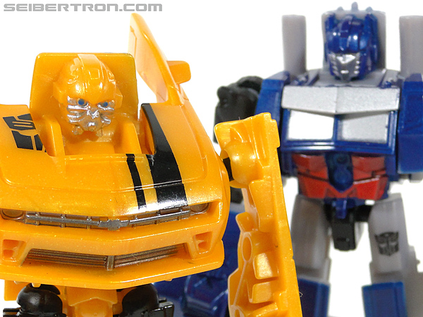 Transformers Hunt For The Decepticons Cyberfire Bumblebee (Image #72 of 90)