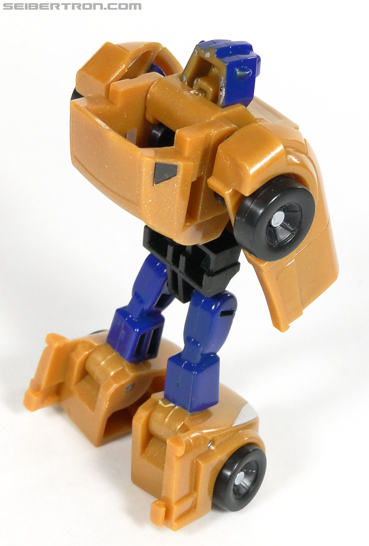 Transformers Reveal The Shield Gold Bumblebee (Image #52 of 100)