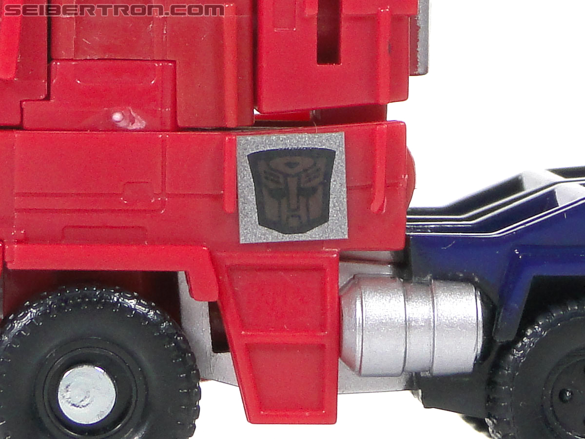 Transformers Reveal The Shield Optimus Prime (Image #29 of 93)