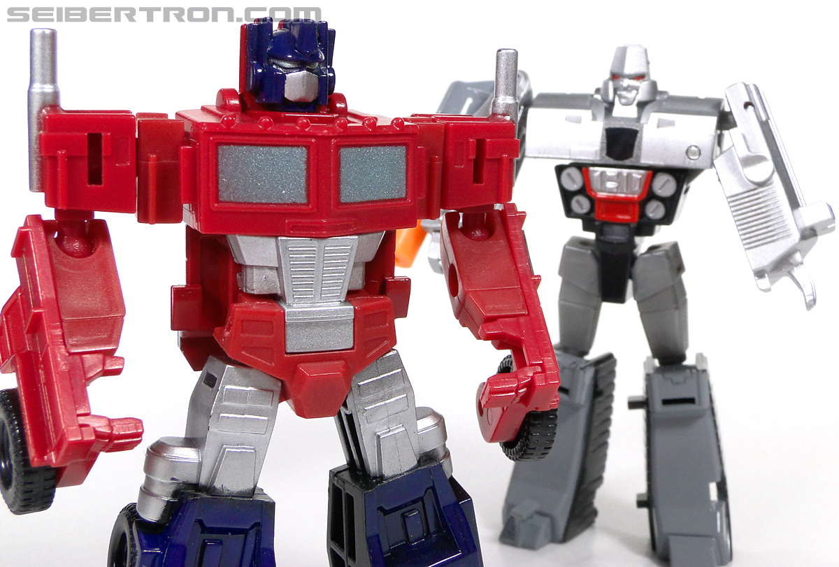 Transformers Reveal The Shield Optimus Prime (Image #81 of 93)