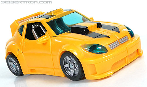 Transformers Reveal The Shield Bumblebee (Image #30 of 141)