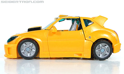 Transformers Reveal The Shield Bumblebee (Image #36 of 141)