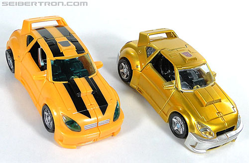 Transformers Reveal The Shield Bumblebee (Image #41 of 141)