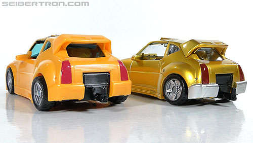 Transformers Reveal The Shield Bumblebee (Image #43 of 141)