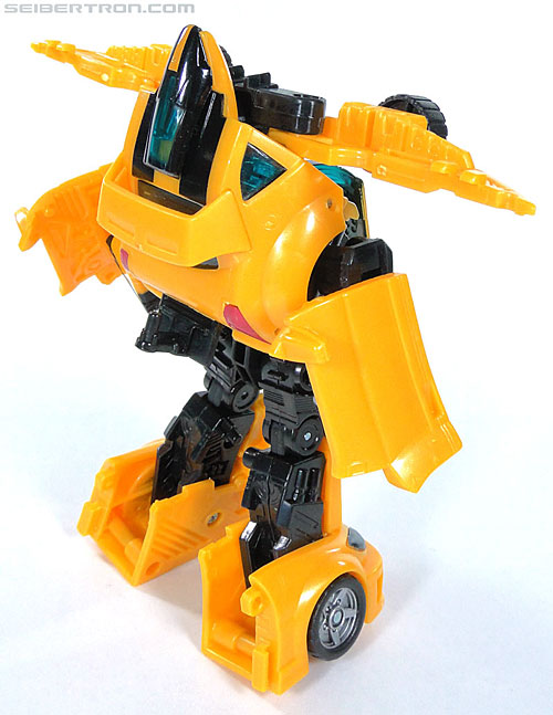 Transformers Reveal The Shield Bumblebee (Image #84 of 141)