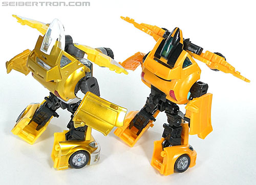 Transformers Reveal The Shield Bumblebee (Image #119 of 141)