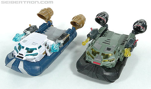 Transformers Reveal The Shield Deep Dive (Image #34 of 111)