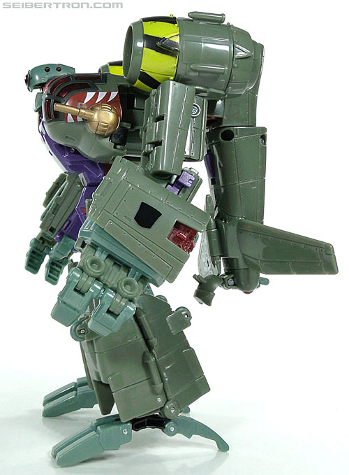 Transformers Reveal The Shield Lugnut (Image #57 of 107)