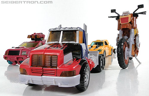 Transformers Reveal The Shield Optimus Prime (G2) (Image #33 of 137)