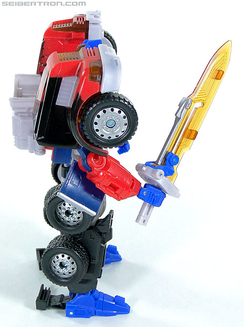 Transformers Reveal The Shield Optimus Prime (G2) (Image #67 of 137)