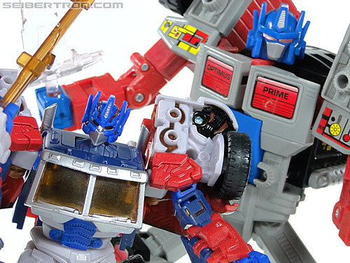 Transformers Reveal The Shield Optimus Prime (G2) (Image #118 of 137)