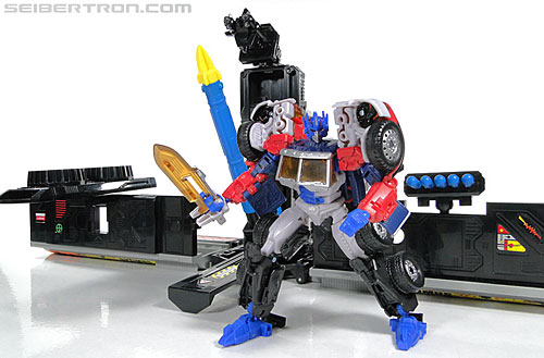 Transformers Reveal The Shield Optimus Prime (G2) (Image #121 of 137)