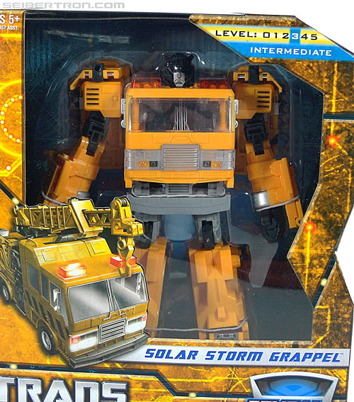 Transformers Reveal The Shield Solar Storm Grappel (Grapple) (Image #2 of 149)