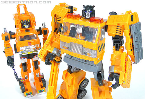 Transformers Reveal The Shield Solar Storm Grappel (Grapple) (Image #101 of 149)