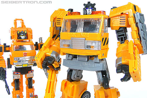 Transformers Reveal The Shield Solar Storm Grappel (Grapple) (Image #103 of 149)