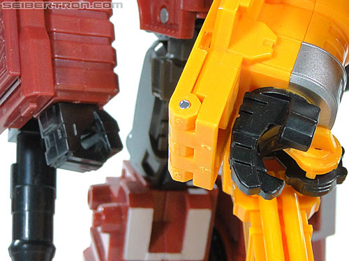 Transformers Reveal The Shield Solar Storm Grappel (Grapple) (Image #110 of 149)
