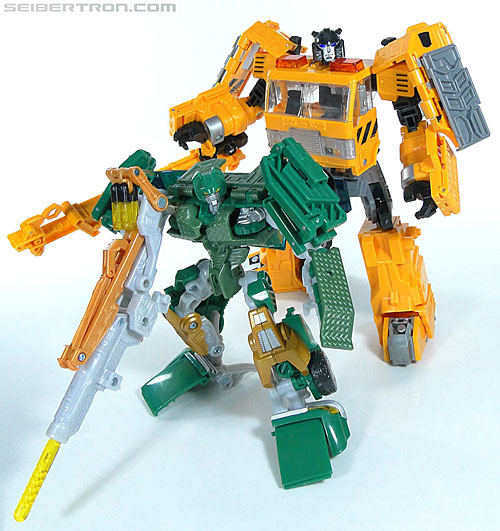 Transformers Reveal The Shield Solar Storm Grappel (Grapple) (Image #131 of 149)
