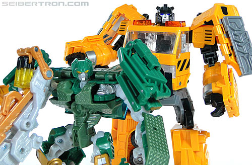 Transformers Reveal The Shield Solar Storm Grappel (Grapple) (Image #132 of 149)