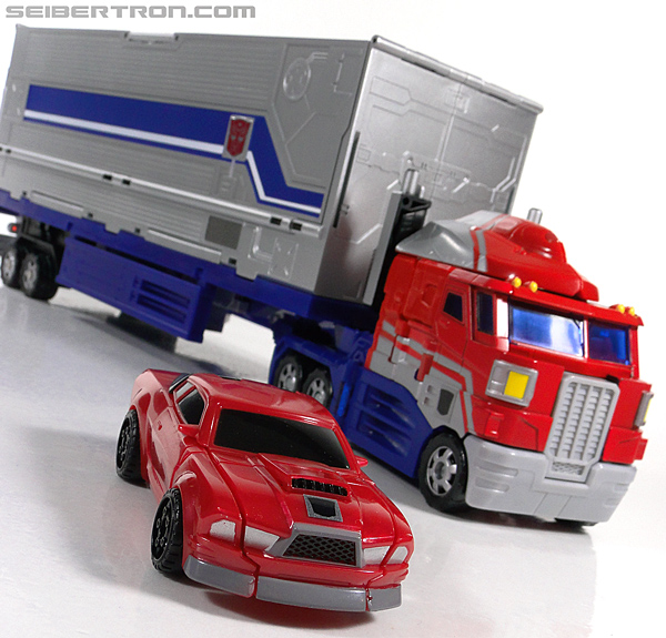 Transformers Reveal The Shield Windcharger (Image #44 of 141)