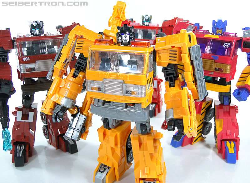 Transformers Reveal The Shield Solar Storm Grappel (Grapple) (Image #128 of 149)