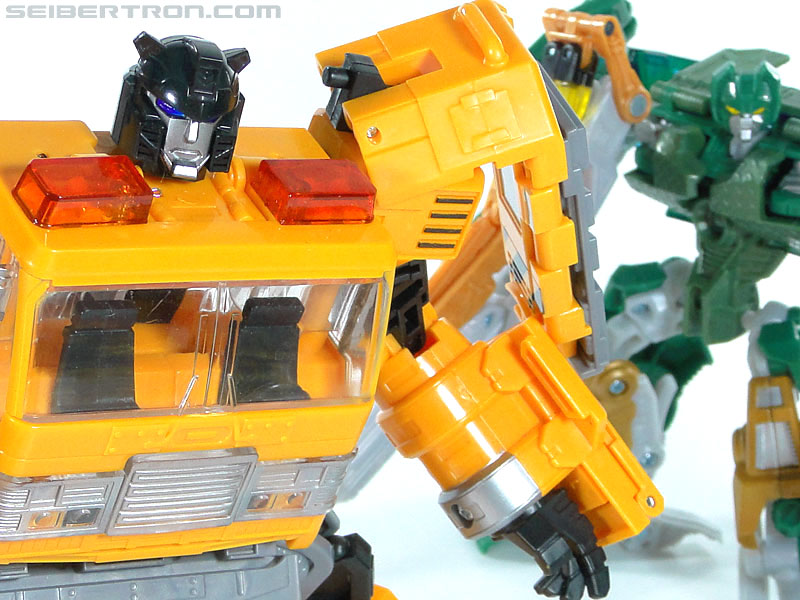 Transformers Reveal The Shield Solar Storm Grappel (Grapple) (Image #134 of 149)