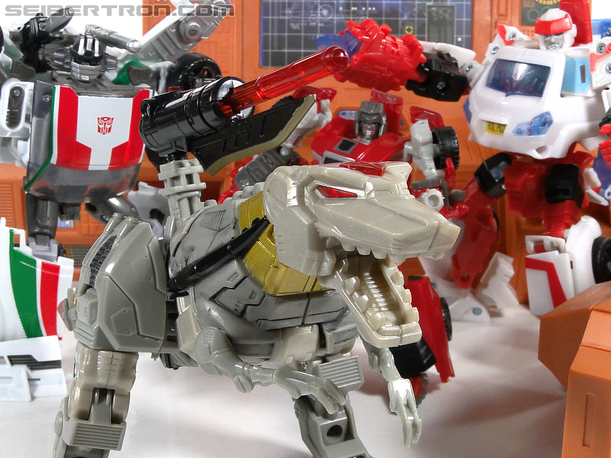 Transformers Reveal The Shield Windcharger (Image #131 of 141)