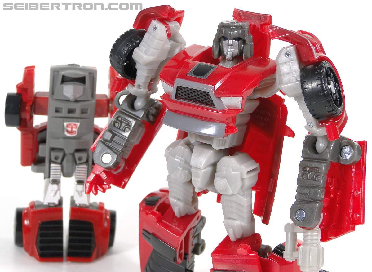 Transformers Reveal The Shield Windcharger (Image #134 of 141)