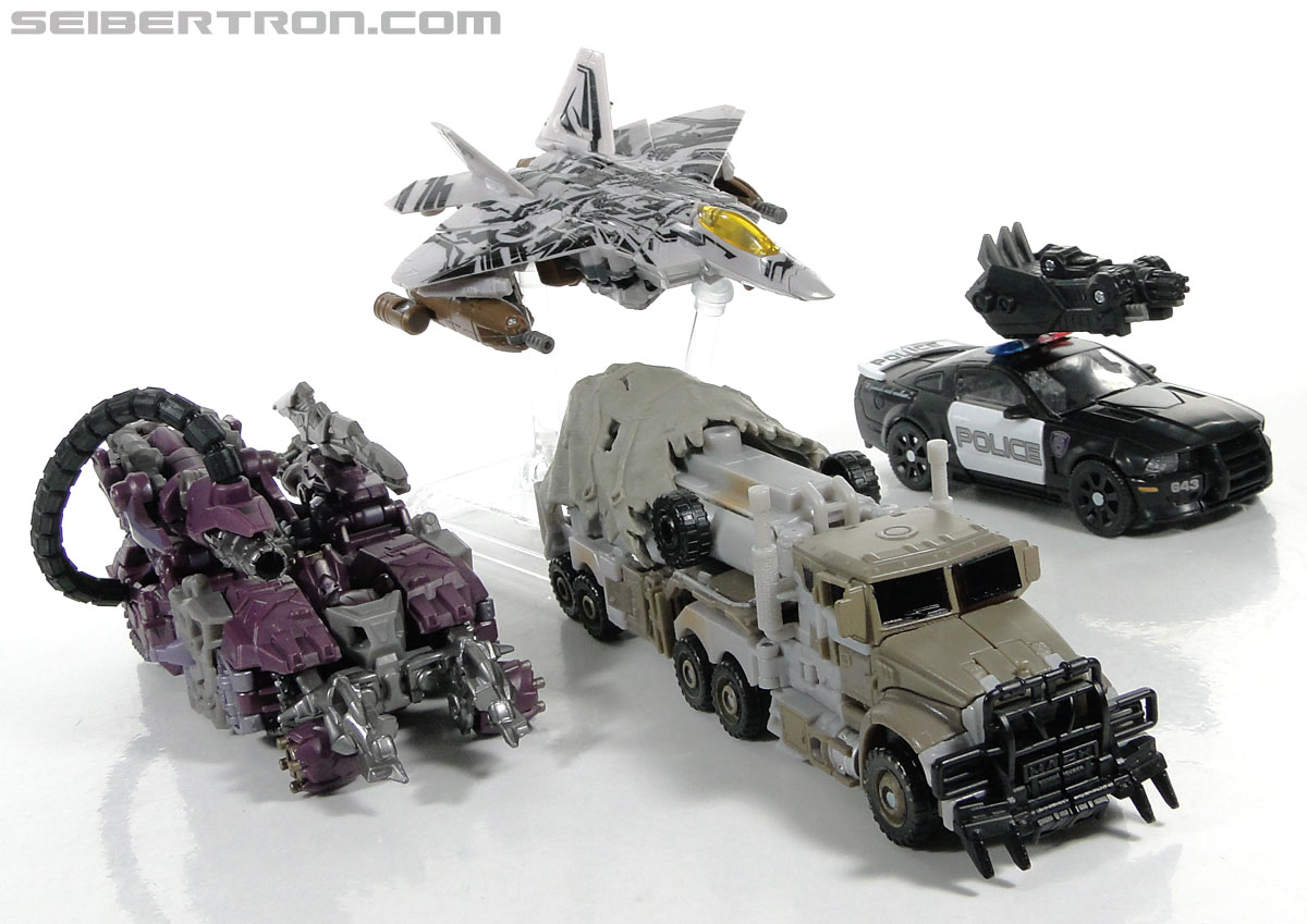 Transformers Dark of the Moon Barricade (Image #60 of 153)