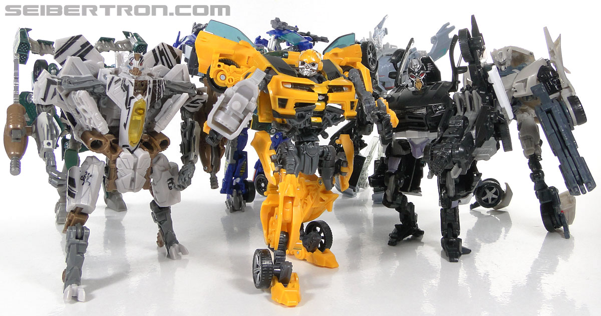 Transformers Dark of the Moon Barricade (Image #135 of 153)