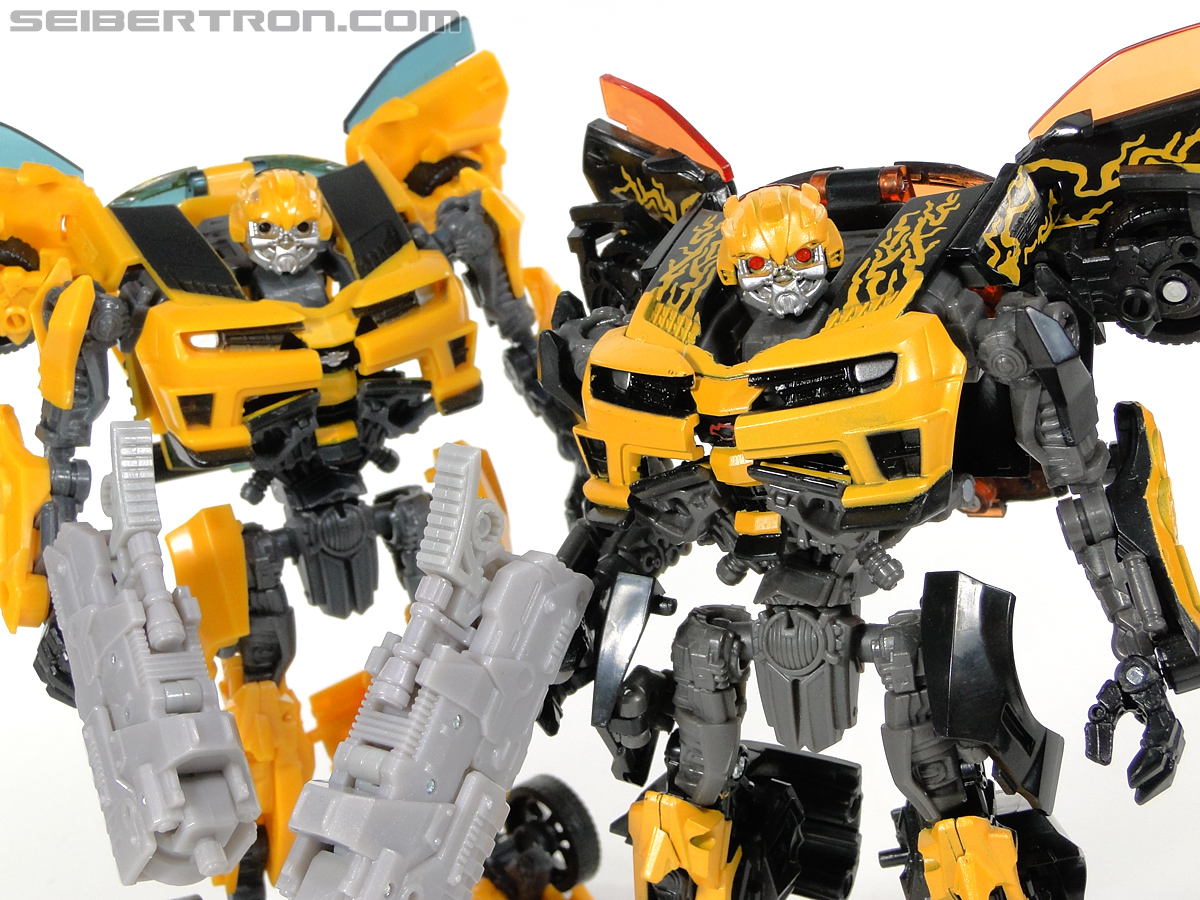 Transformers Dark of the Moon Cyberfire Bumblebee (Bumblebee) (Image #127 of 138)