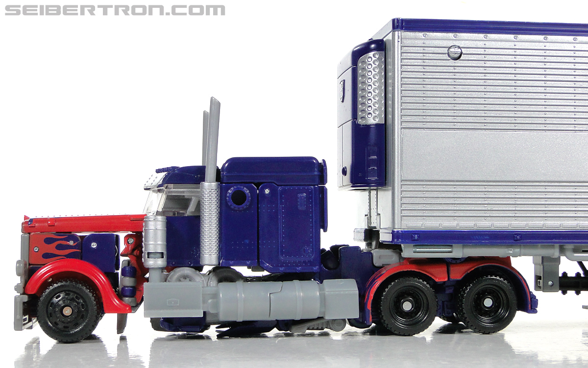 Transformers Dark of the Moon Optimus Prime with Mechtech Trailer (Image #58 of 248)
