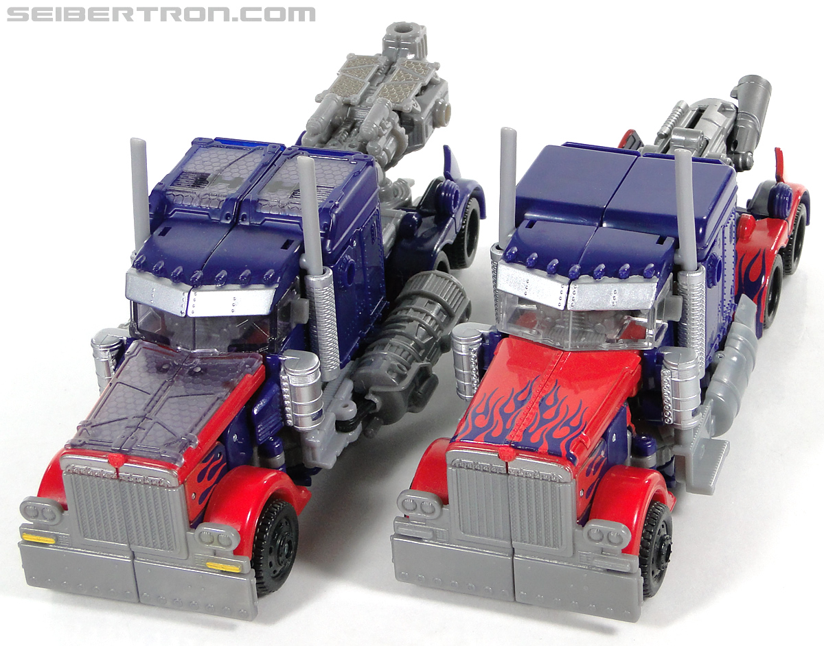 Transformers Dark of the Moon Optimus Prime with Mechtech Trailer (Image #80 of 248)