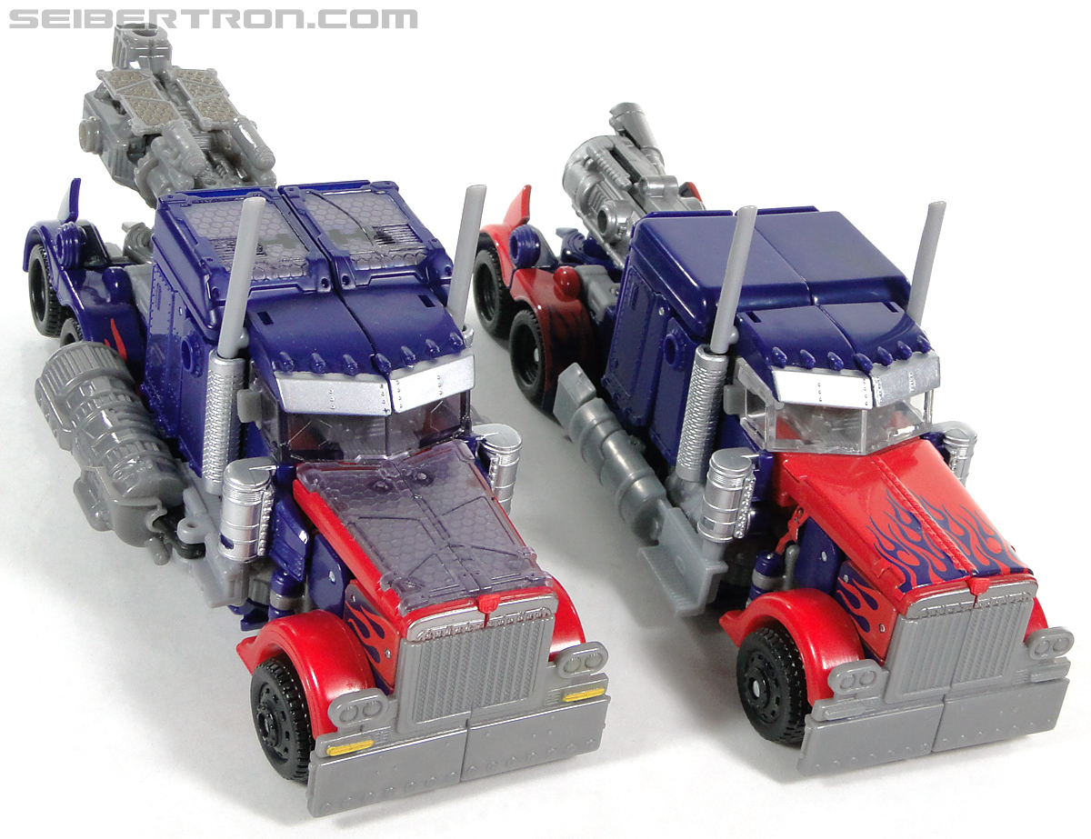Transformers Dark of the Moon Optimus Prime with Mechtech Trailer (Image #82 of 248)
