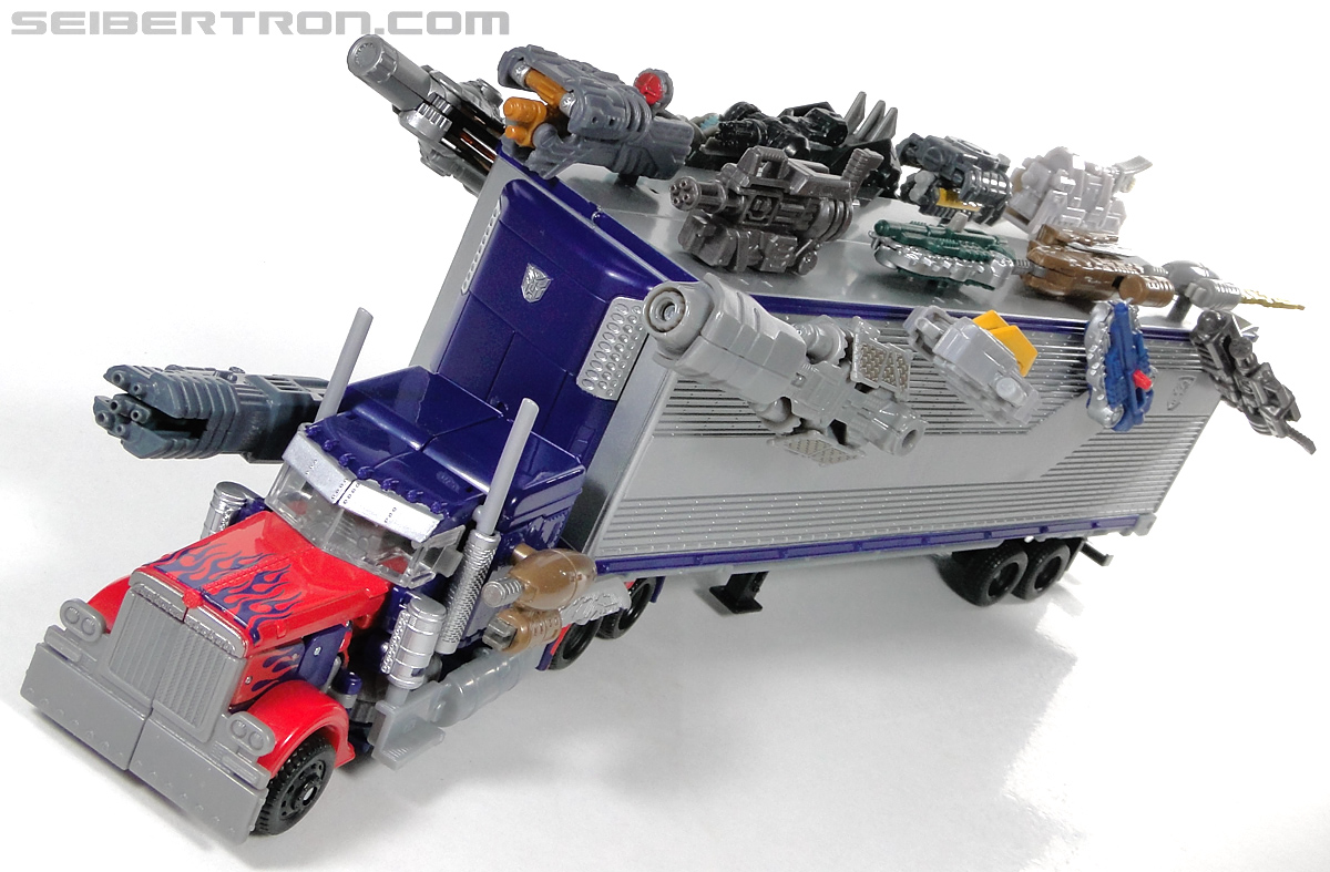 Transformers Dark of the Moon Optimus Prime with Mechtech Trailer (Image #106 of 248)