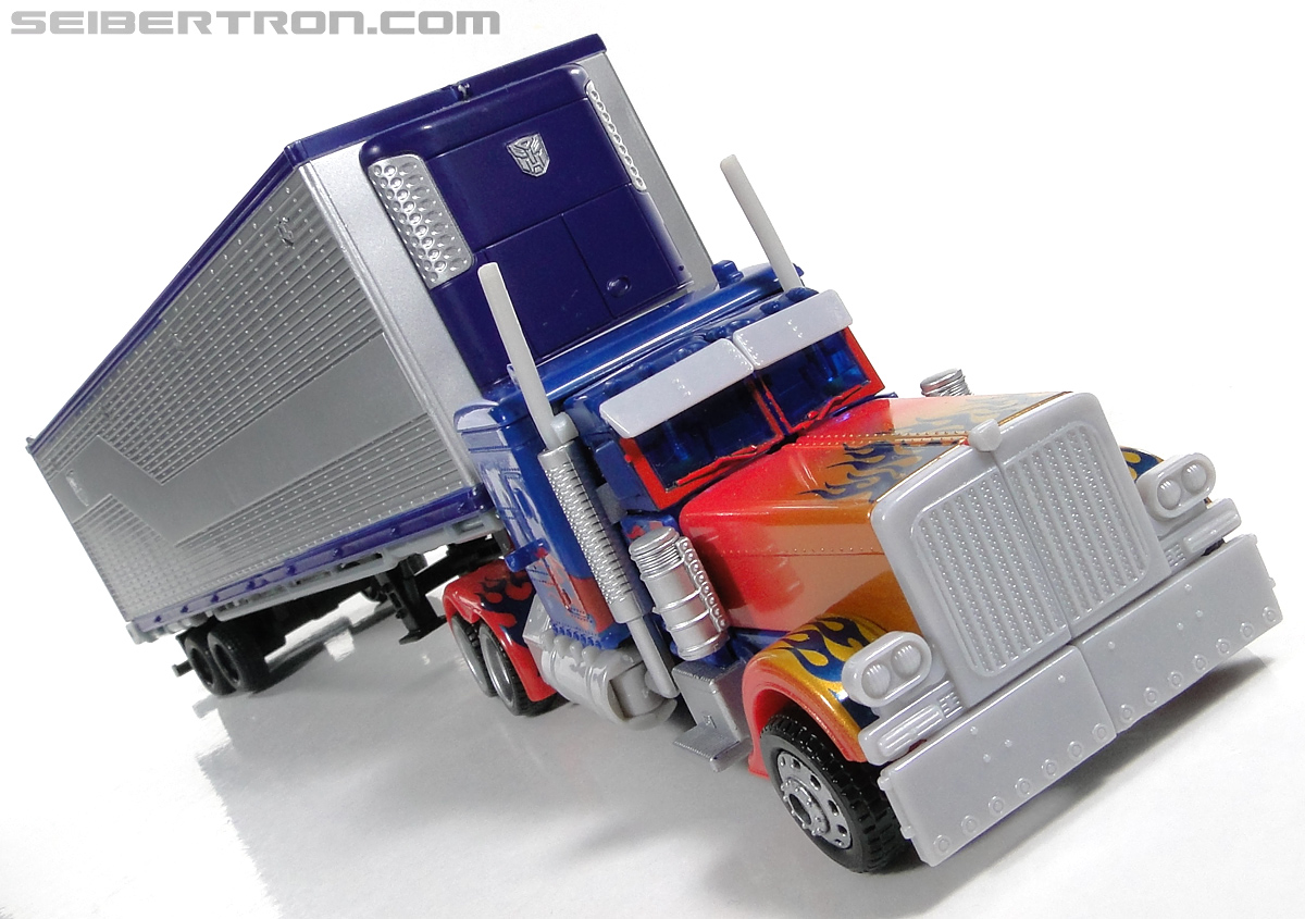 Transformers Dark of the Moon Optimus Prime with Mechtech Trailer (Image #122 of 248)