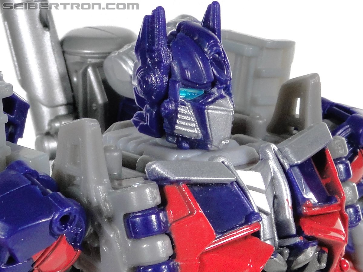Transformers Dark of the Moon Optimus Prime with Mechtech Trailer (Image #127 of 248)