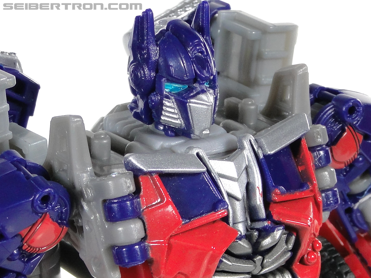 Transformers Dark of the Moon Optimus Prime with Mechtech Trailer (Image #139 of 248)