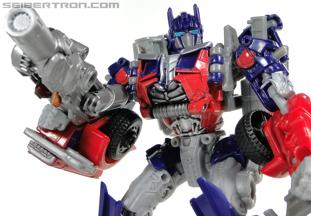 Transformers Dark of the Moon Optimus Prime with Mechtech Trailer (Image #159 of 248)