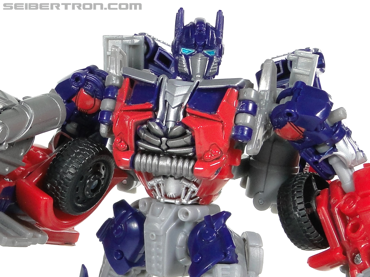 Transformers Dark of the Moon Optimus Prime with Mechtech Trailer (Image #185 of 248)
