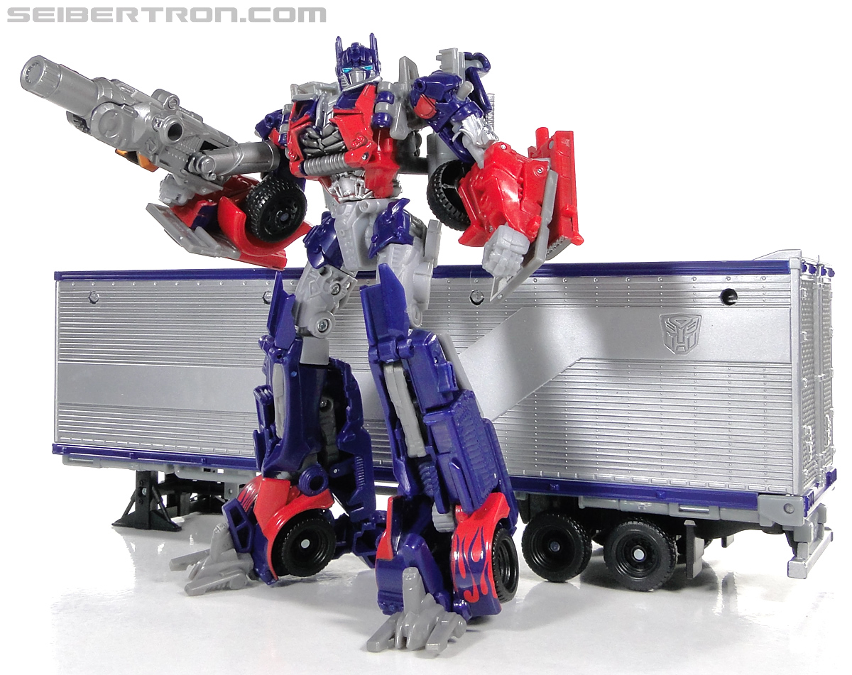 Transformers Dark of the Moon Optimus Prime with Mechtech Trailer (Image #230 of 248)